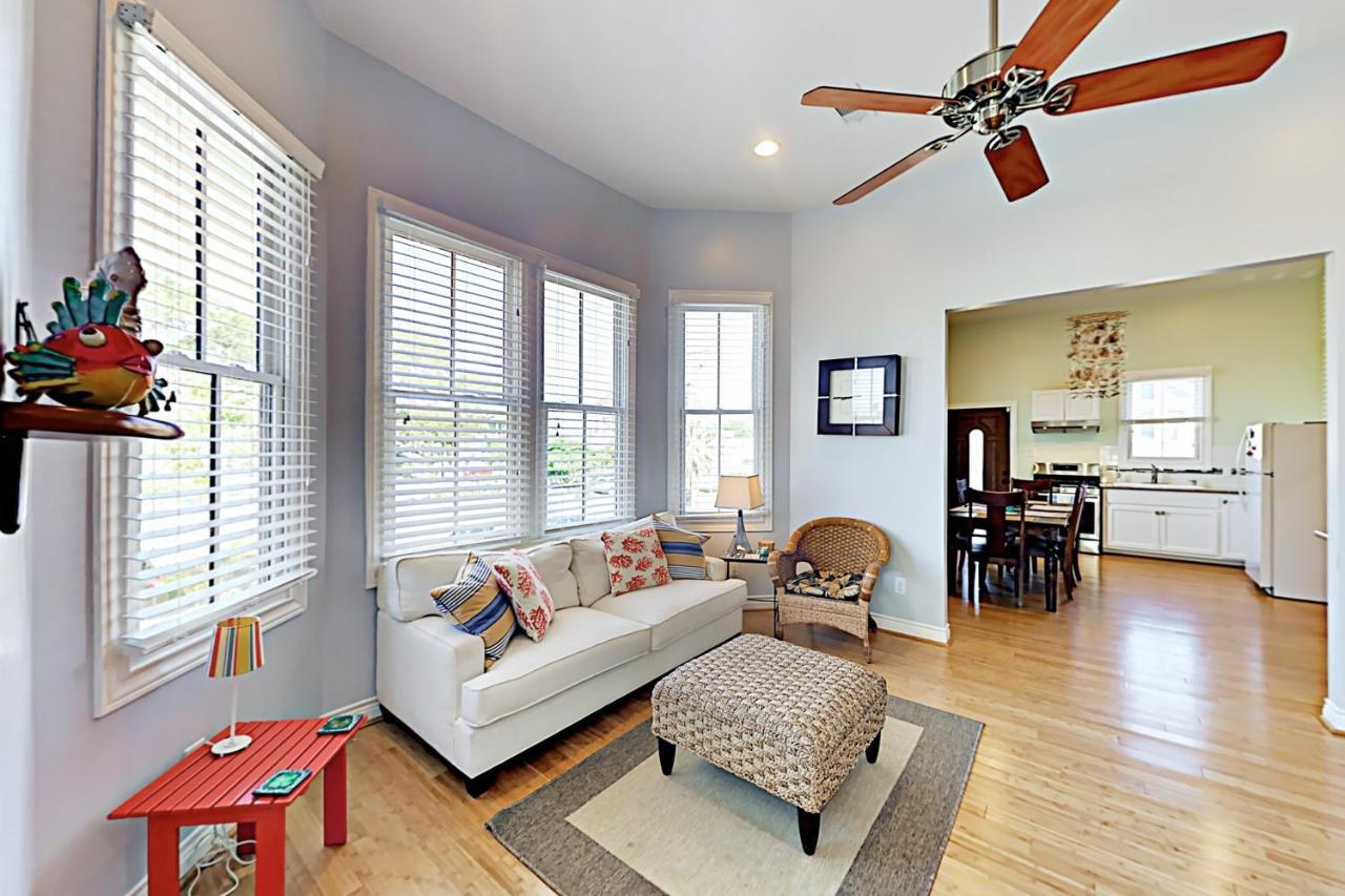 Under The Avenue Apartamento Galveston